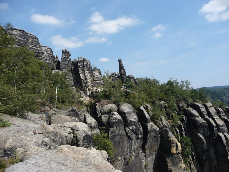 Neighbourhood, Natural landscape, Hiking