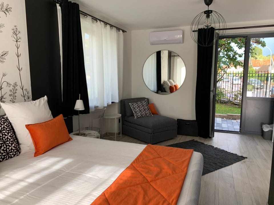 La Petite Maison 1933 Bed and Breakfast in Switzerland