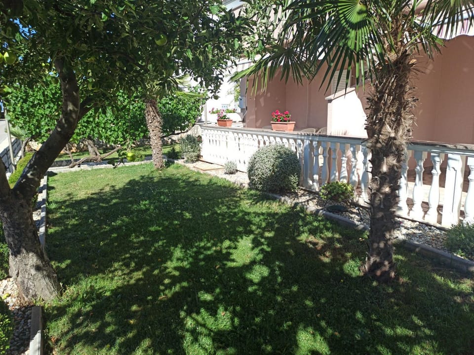 Property building, Garden