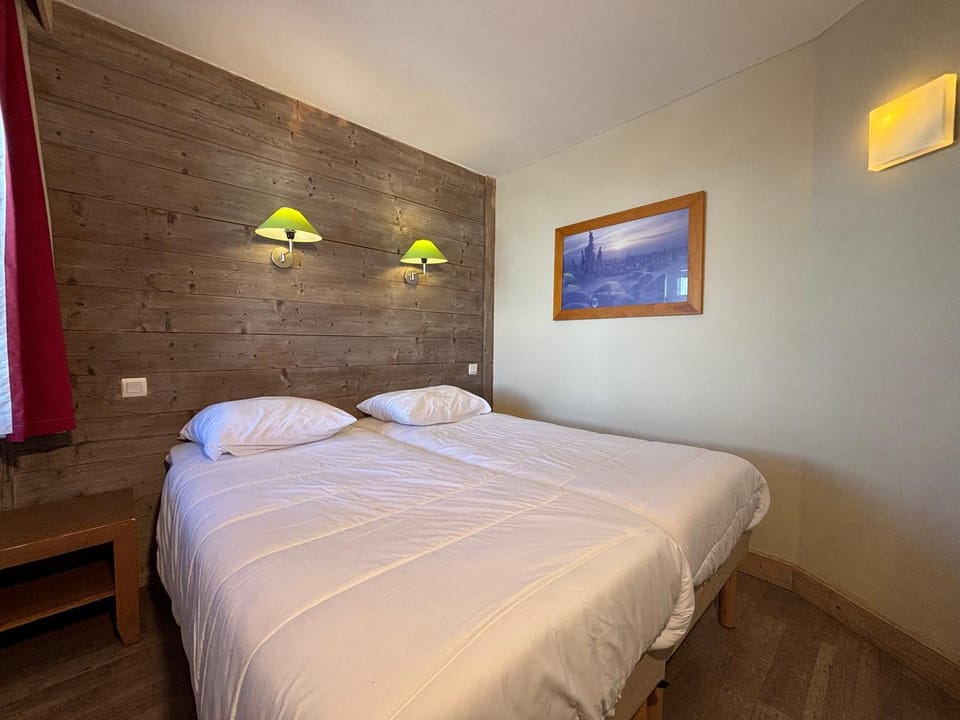 Résidence Christiana 408 Clés Blanches Courchevel Apartment hotel in Les Allues
