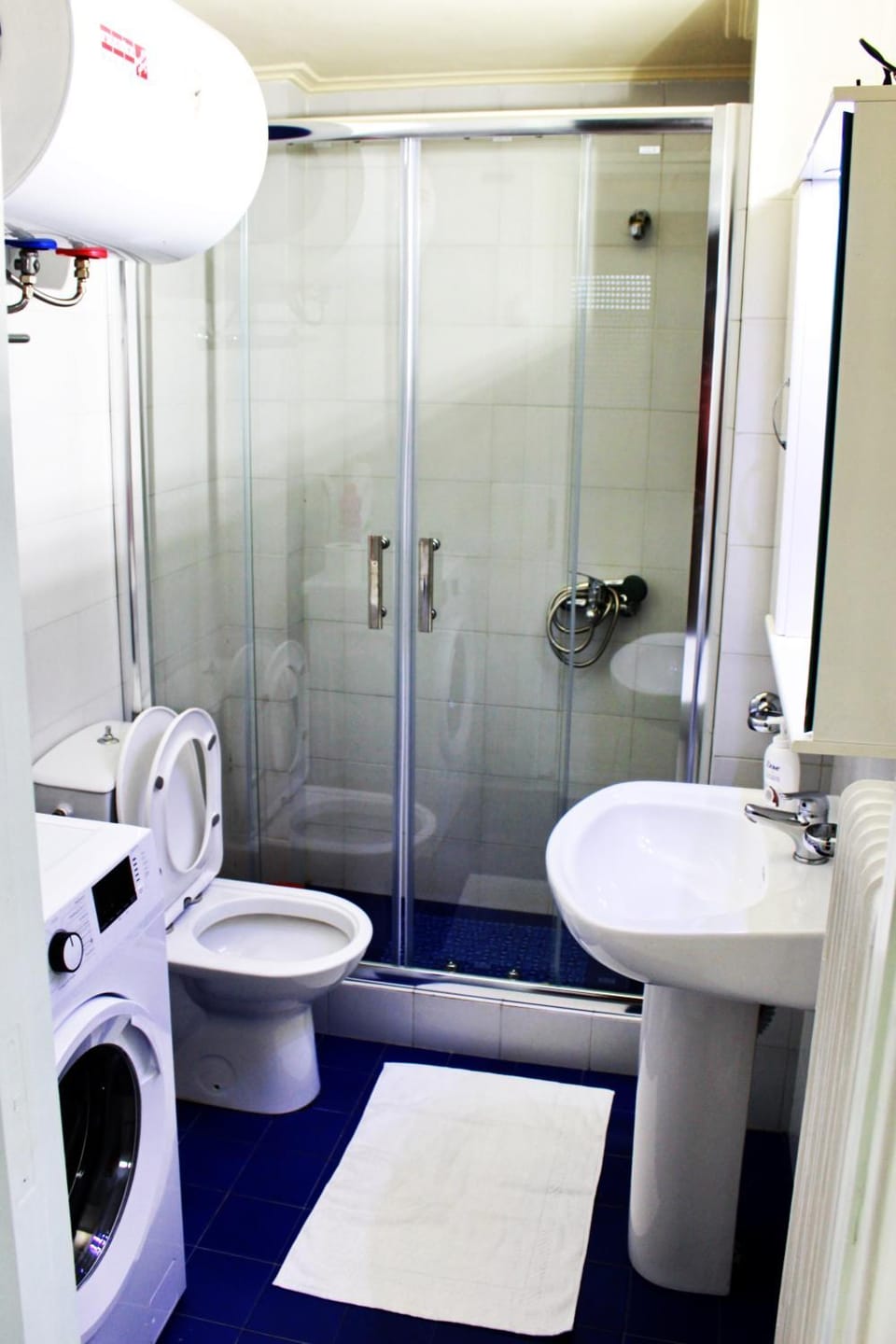 Shower, Toilet, Bathroom
