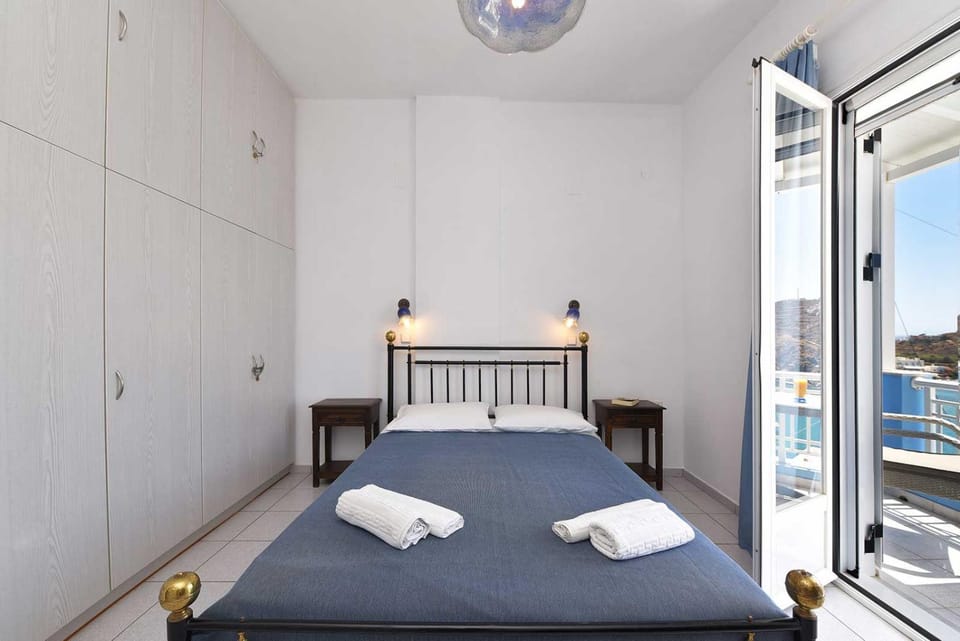 Bed, Photo of the whole room, Bedroom, Guests, Area and facilities