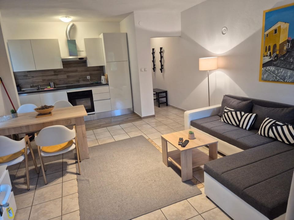 Apartmani Punta Pakoštane Apartment in Šibenik-Knin County, Croatia