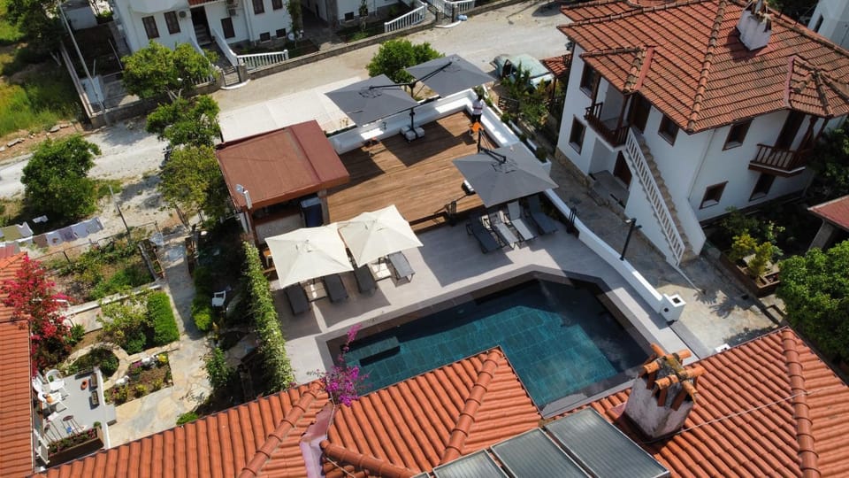Lounge or bar, Swimming pool