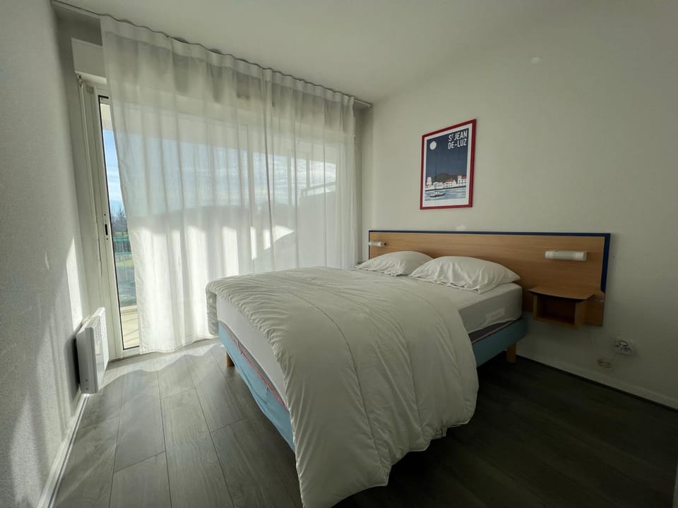 Appartement à Ciboure avec piscine chauffée et parking privé - FR-1-239-560 Apartment in Ciboure