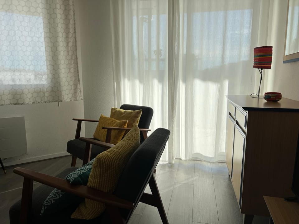 Appartement à Ciboure avec piscine chauffée et parking privé - FR-1-239-560 Apartment in Ciboure