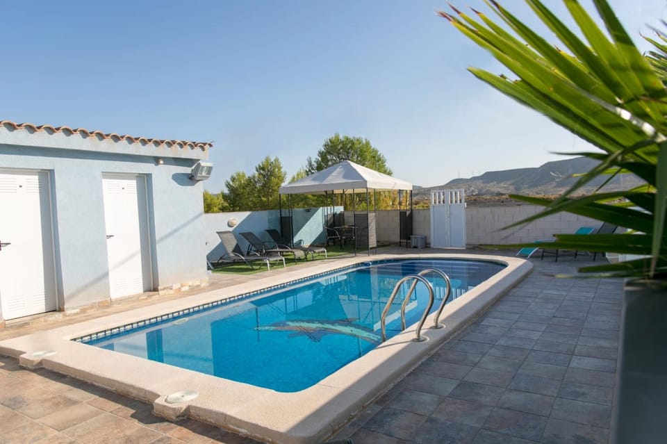 Pool view, Swimming pool, sunbed