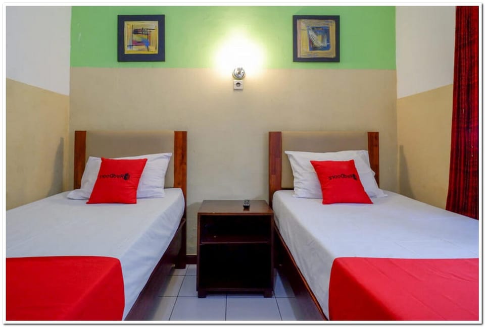 RedDoorz @ Prawirotaman Hotel in Yogyakarta