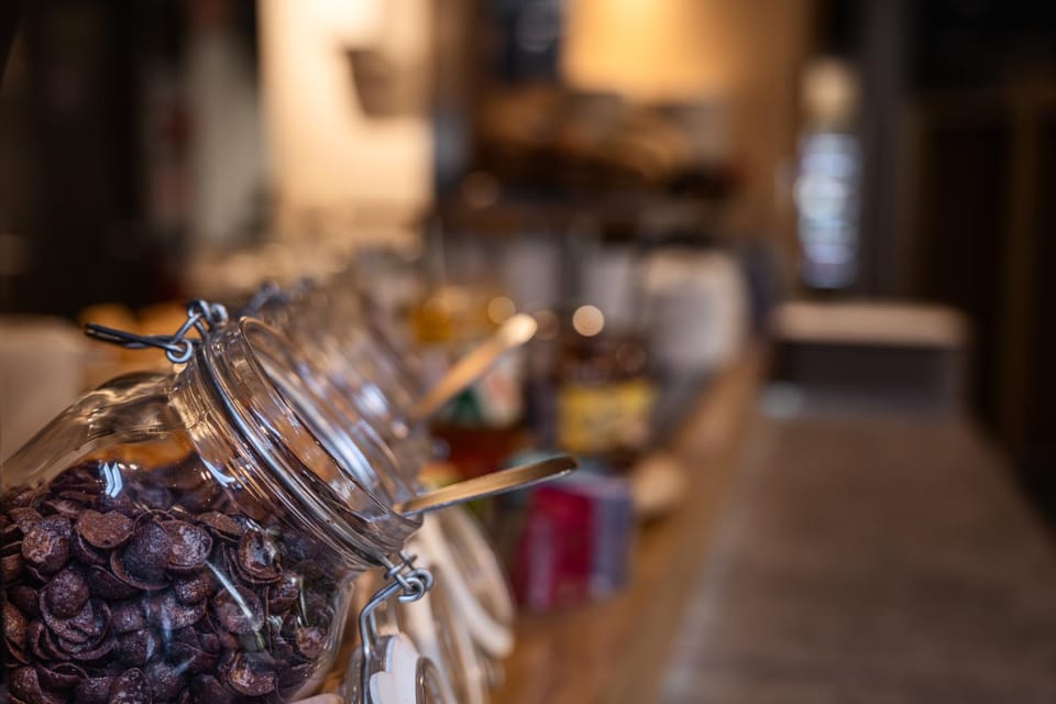 Breakfast, Continental breakfast, Buffet breakfast