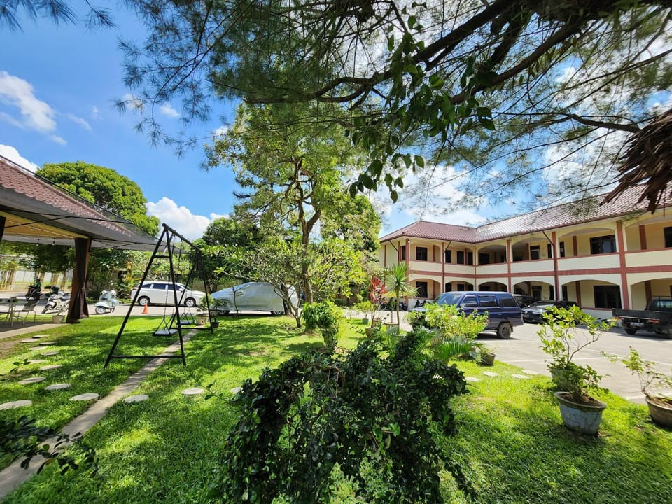 Property building, Garden view