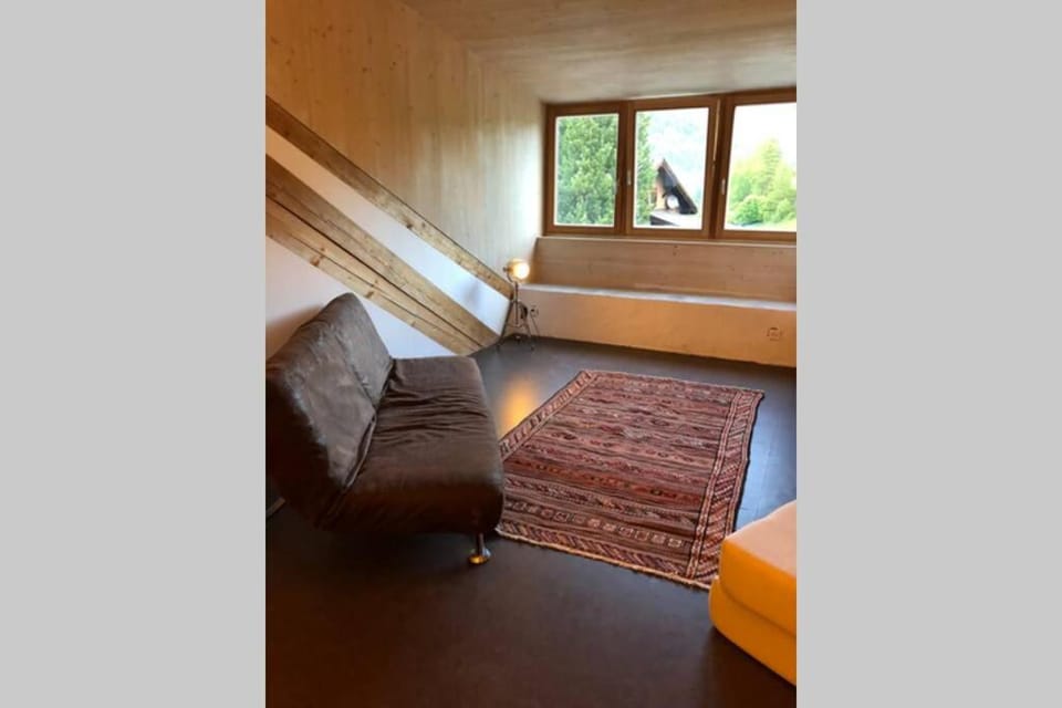 Loft 100m2, im Ökohaus in Susch Apartment in Canton of Grisons