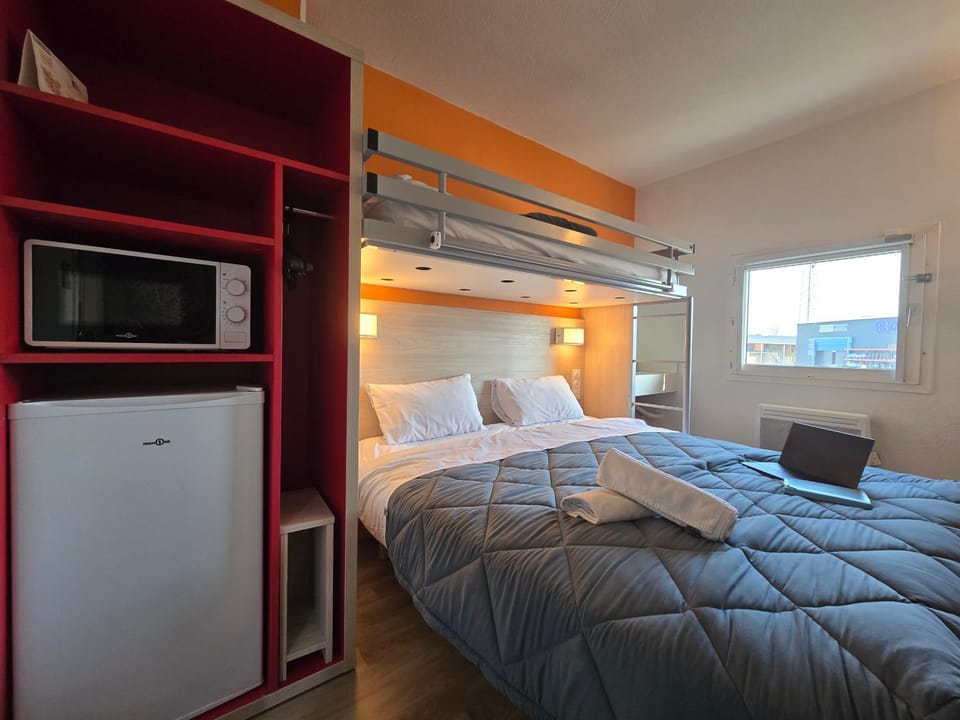 Bed, Bedroom, bunk bed, microwave, wardrobe