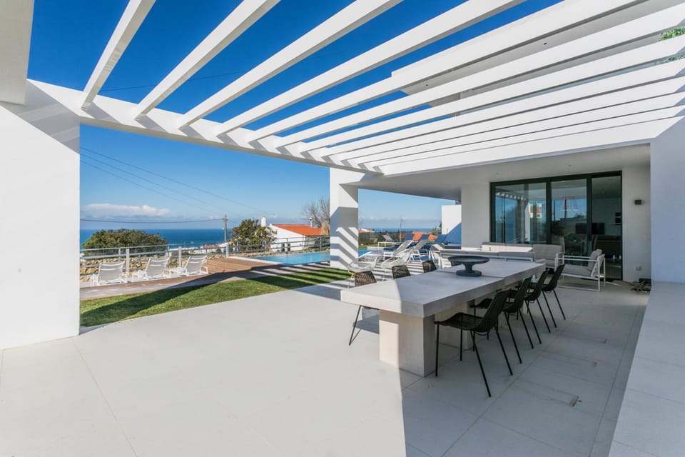 The Villa / Ericeirahills Villa in Ericeira