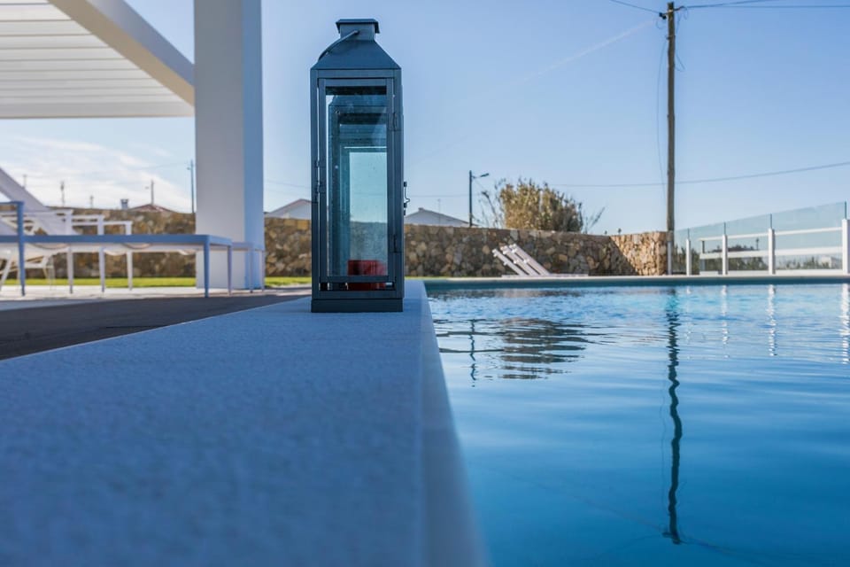 The Villa / Ericeirahills Villa in Ericeira