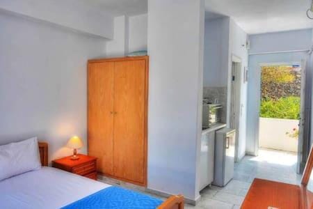 Saint Nicholas Katapola Apartment in Decentralized Administration of the Aegean