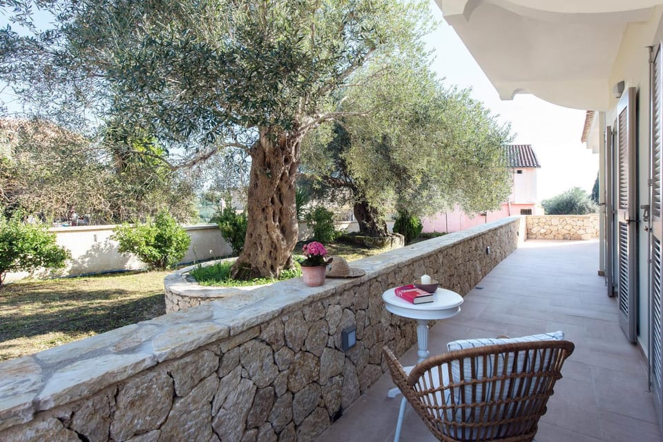Patio, Garden, Balcony/Terrace, Garden view