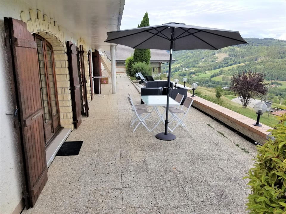 Garden, Balcony/Terrace, City view, Garden view, Mountain view
