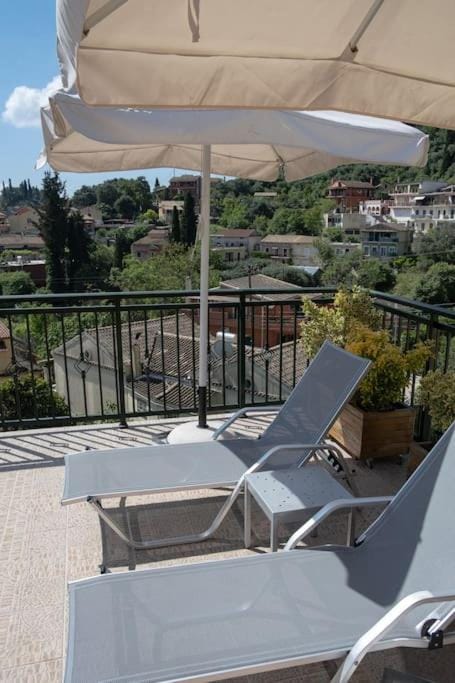 Day, Natural landscape, View (from property/room), Balcony/Terrace