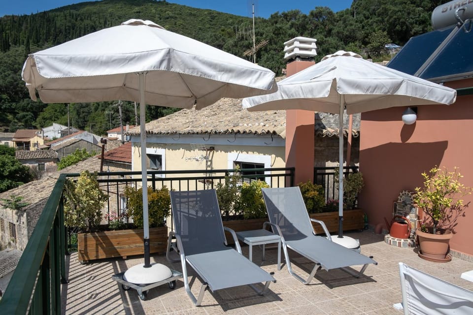 Day, Balcony/Terrace, sunbed