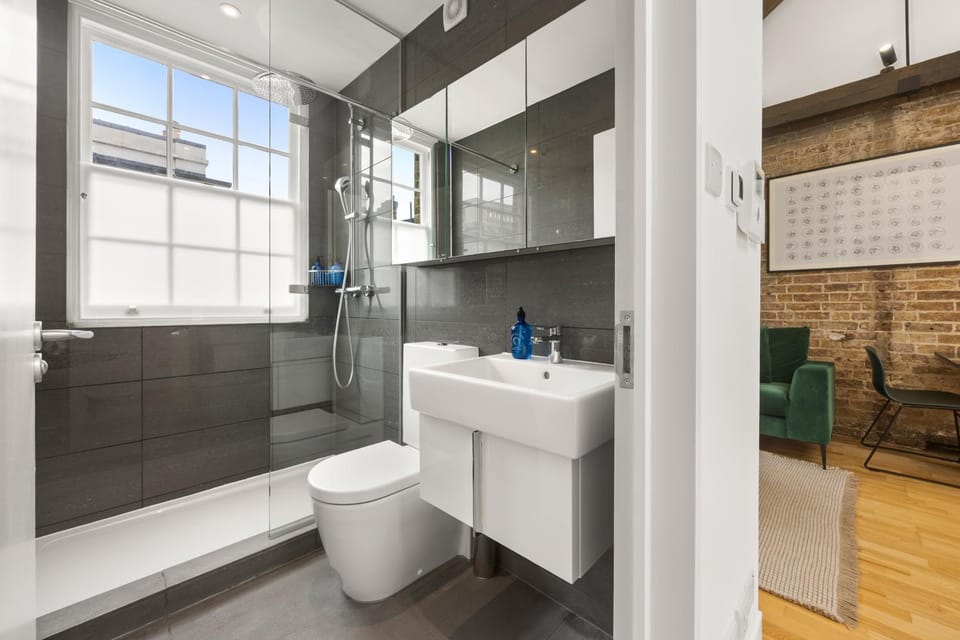 Kula London - Bloomsbury Apartment in City of Westminster