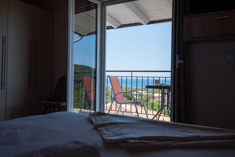 View (from property/room), Bedroom, Sea view
