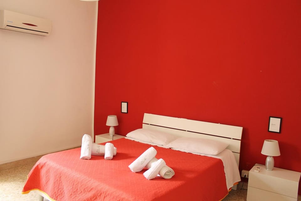 Bed, Bedroom, towels, wardrobe, air conditioner