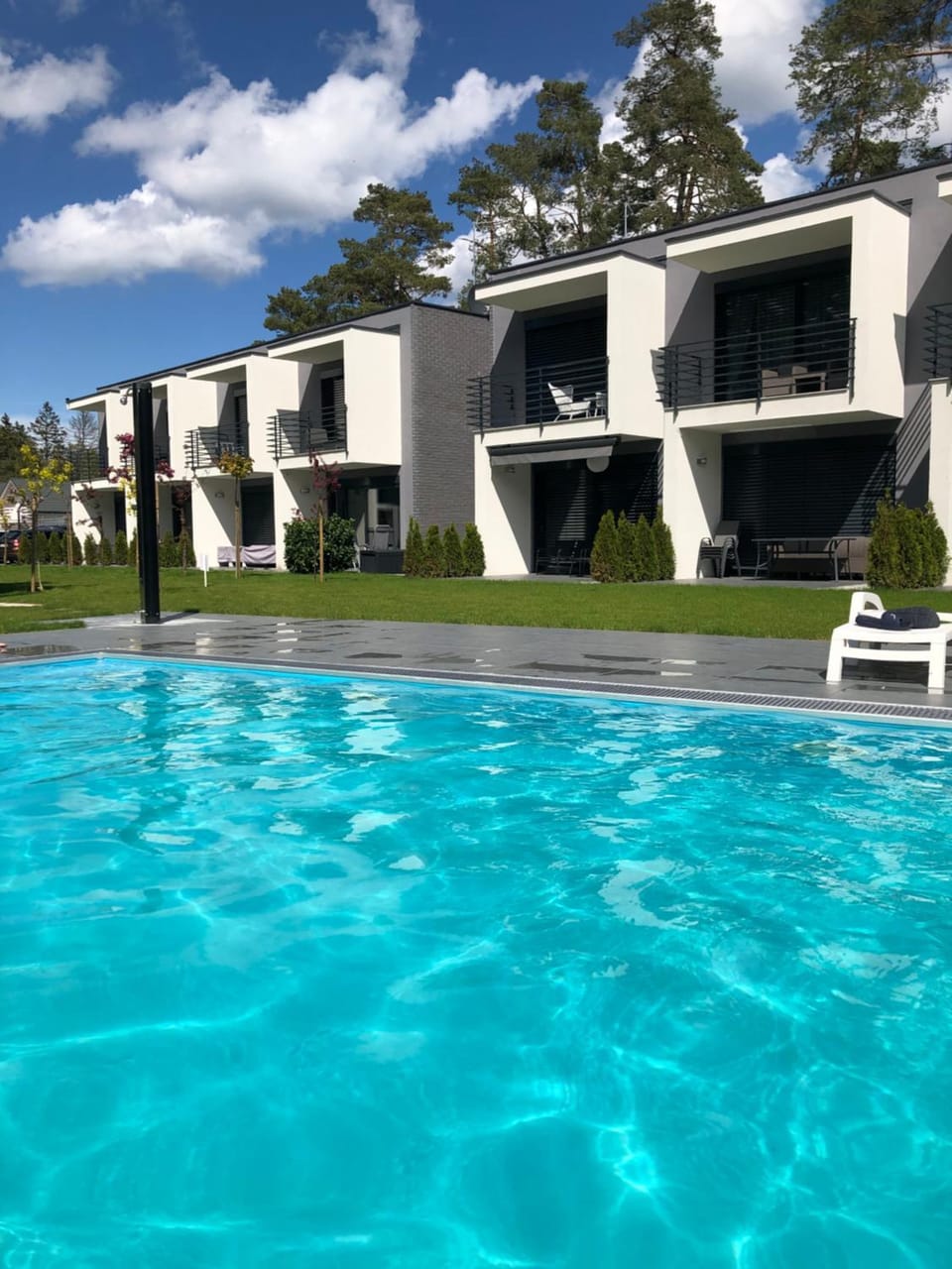 Property building, Swimming pool