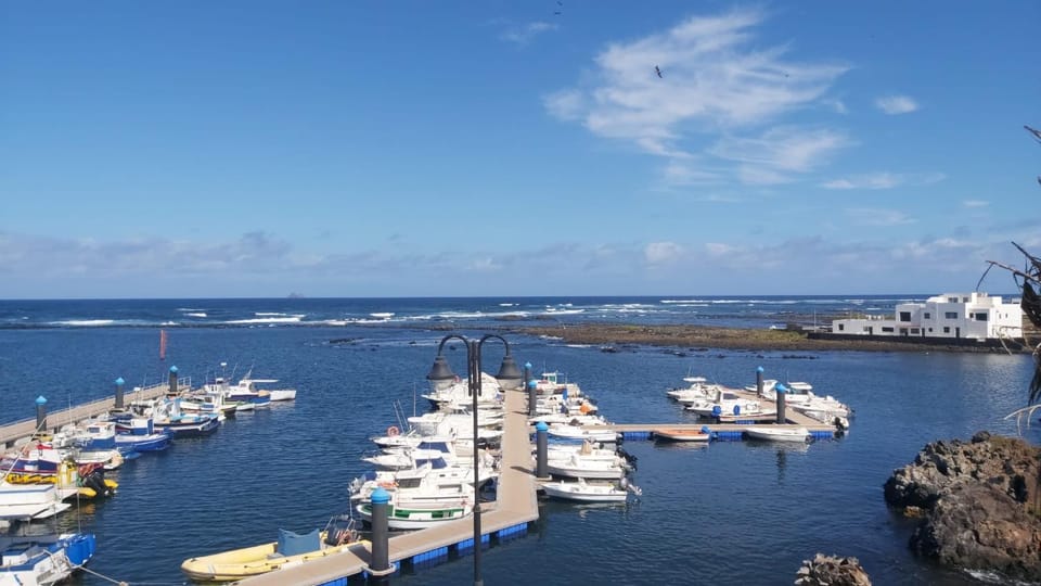 APARTAMENTO ALEGRANZA Apartment in Isla de Lanzarote