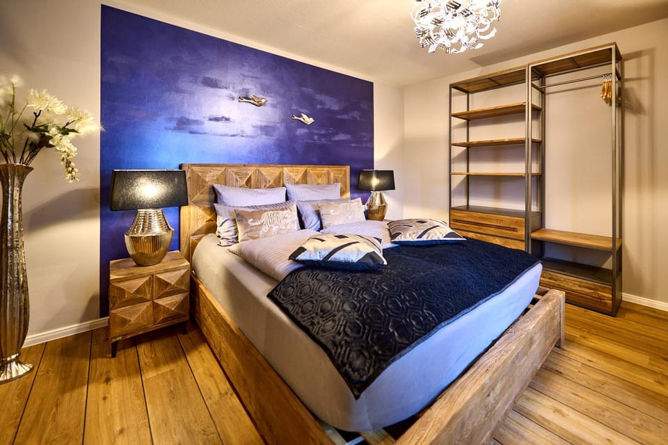 Bed, Photo of the whole room