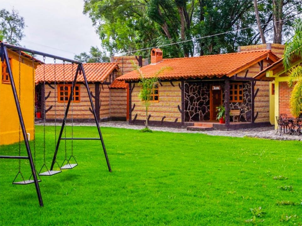 Property building, Spring, Day, Natural landscape, Children play ground, Garden, Garden view