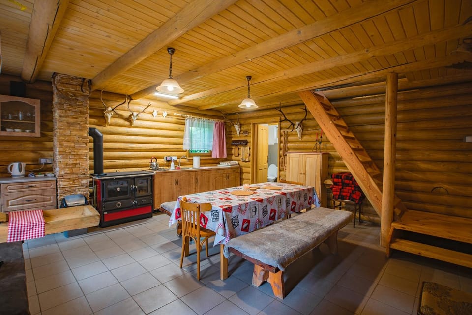 Living room, Communal kitchen