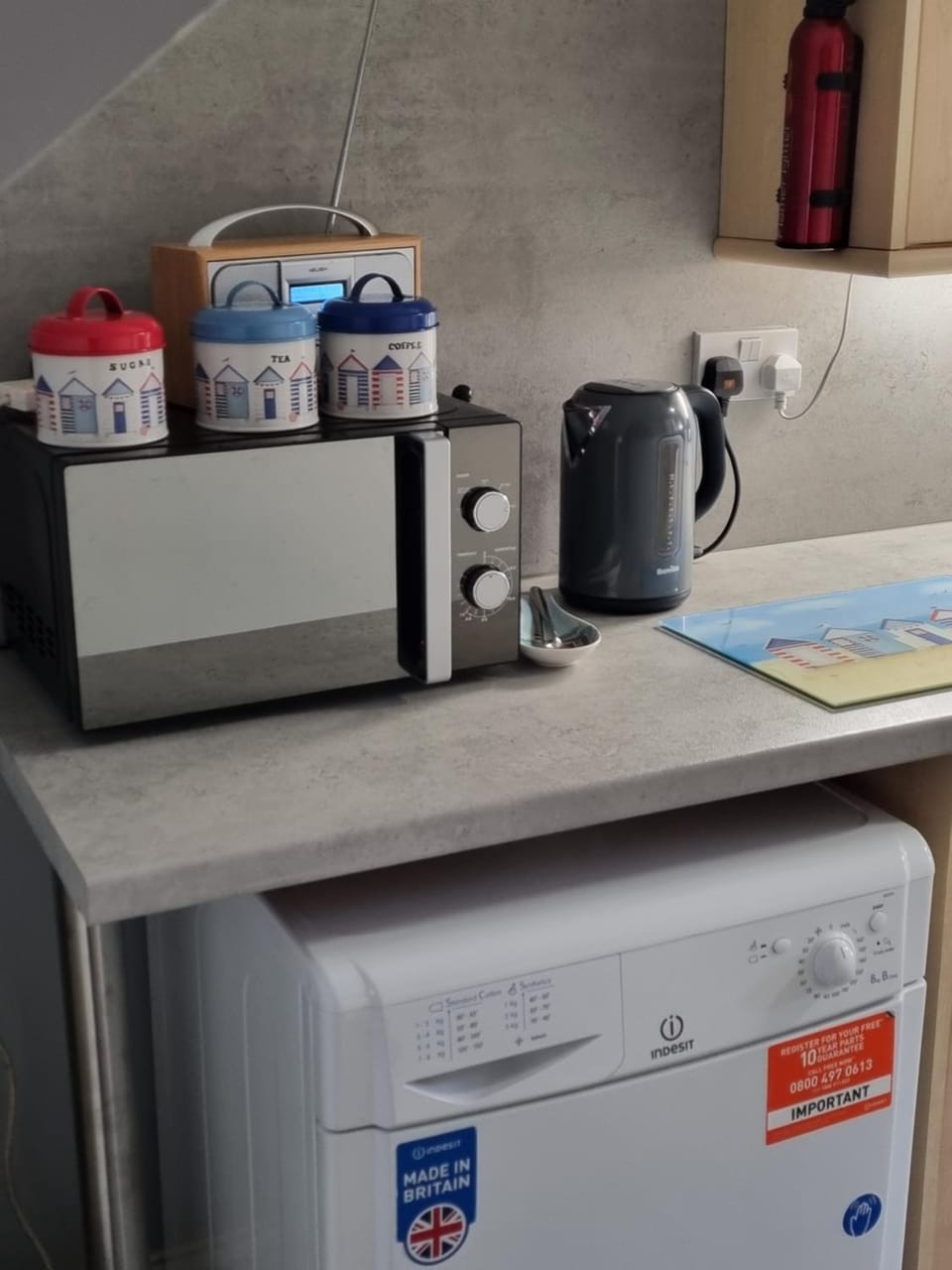 Coffee/tea facilities, Kitchen or kitchenette