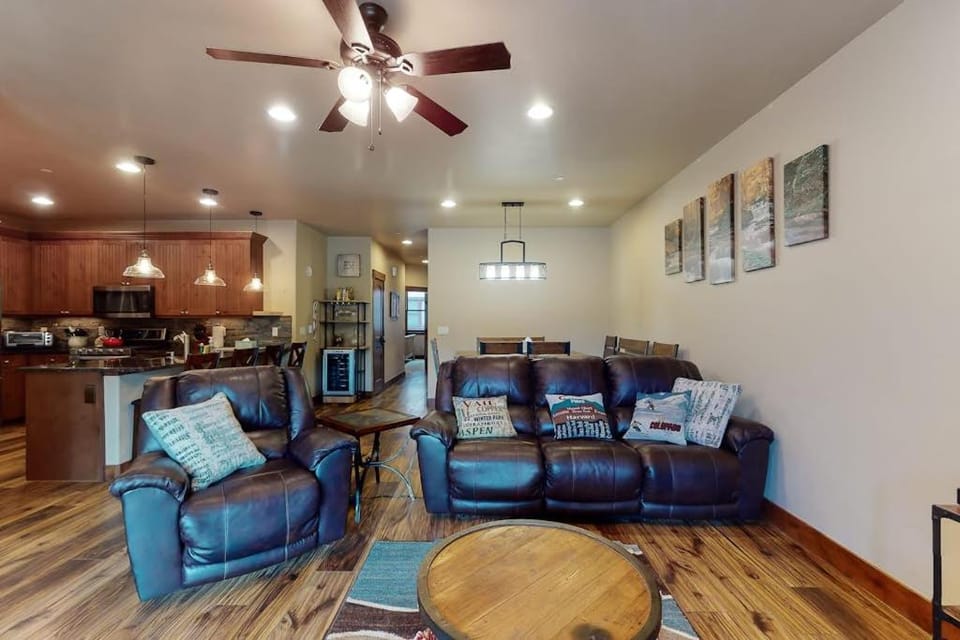 Riverfront Retreat Apartment in Silverthorne
