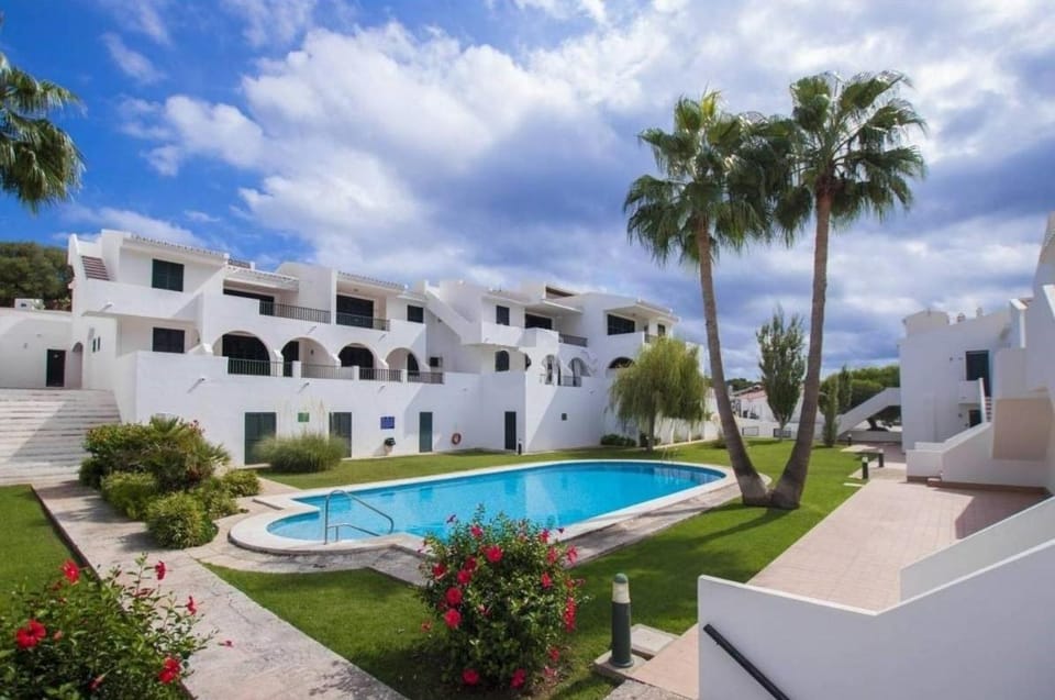 Garden, Swimming pool