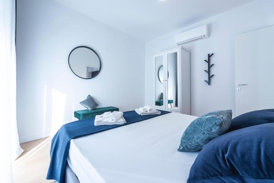 Decorative detail, Bedroom