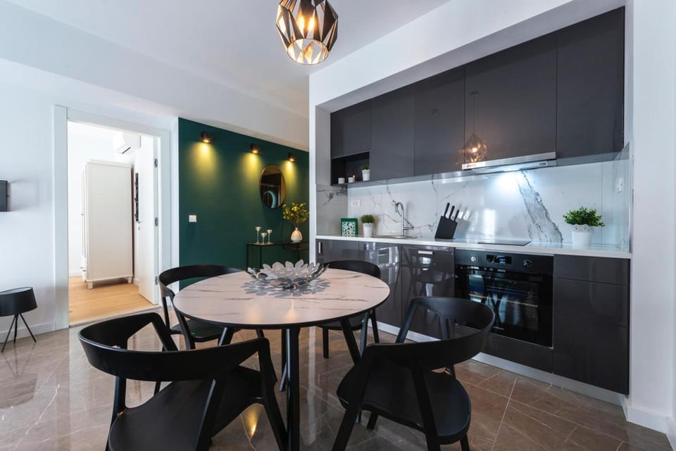 Kitchen or kitchenette, Decorative detail, Communal kitchen