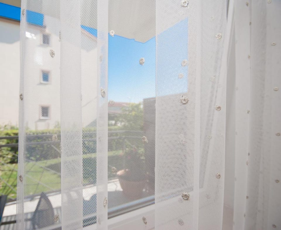 Two-bedroom apartment with garden Apartment in Šibenik-Knin County, Croatia