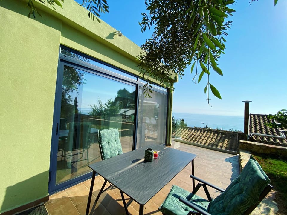 Balcony/Terrace, Balcony/Terrace, Dining area, Sea view