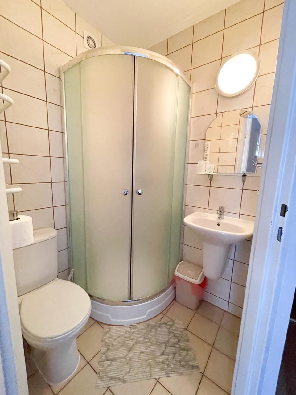 Pensjonat Bryza Bed and Breakfast in Pomeranian Voivodeship
