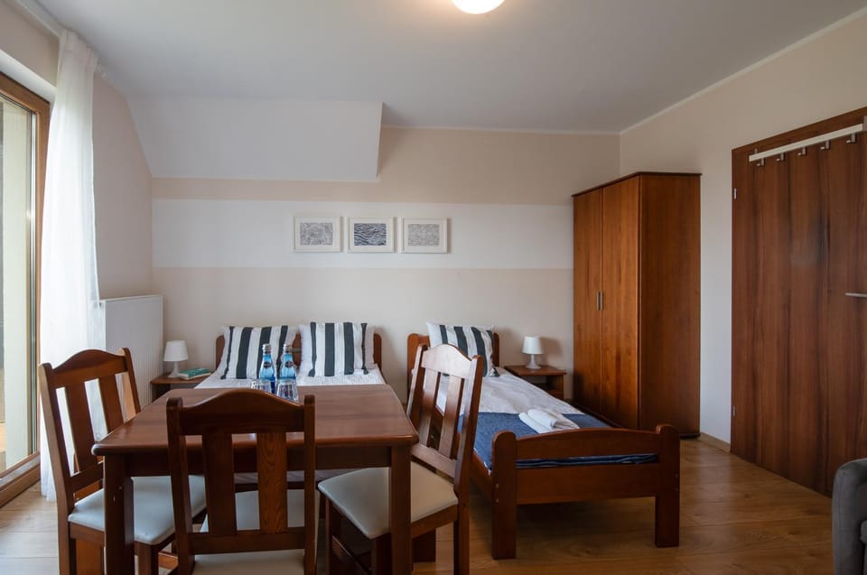 Balcony/Terrace, Other, Seating area, wardrobe