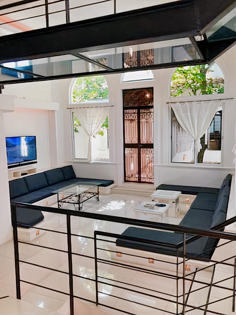 Lounge or bar