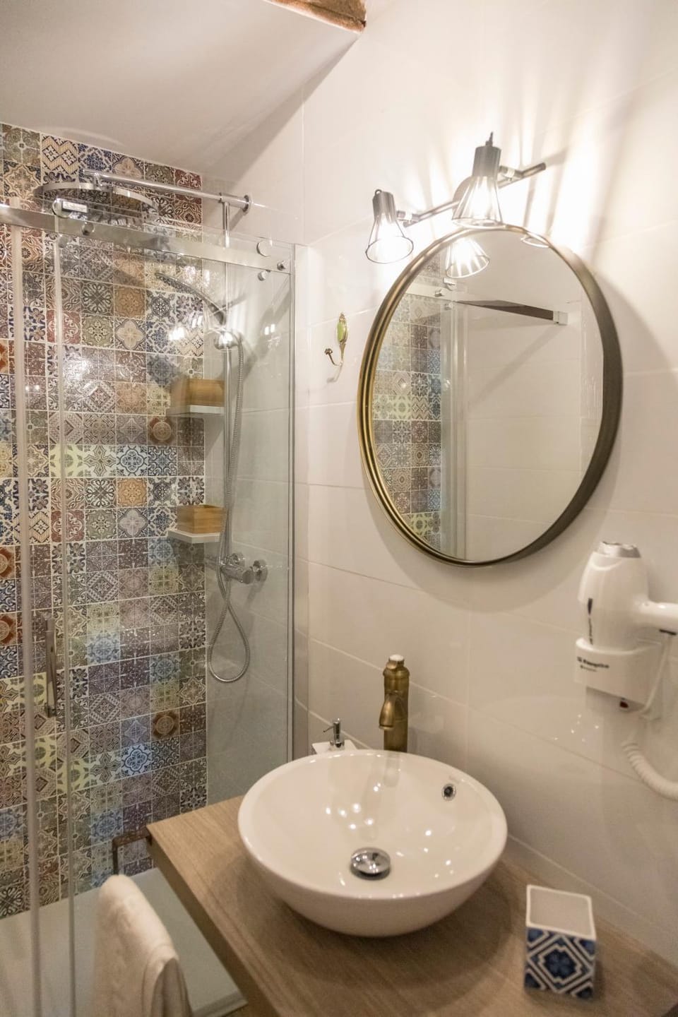 Shower, Bathroom
