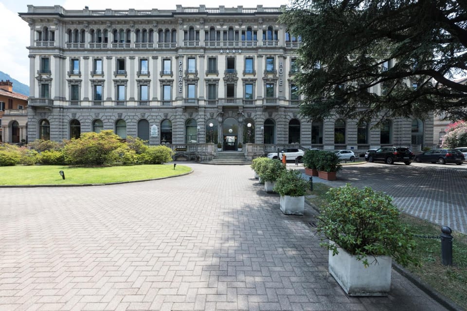 Property building, Garden view