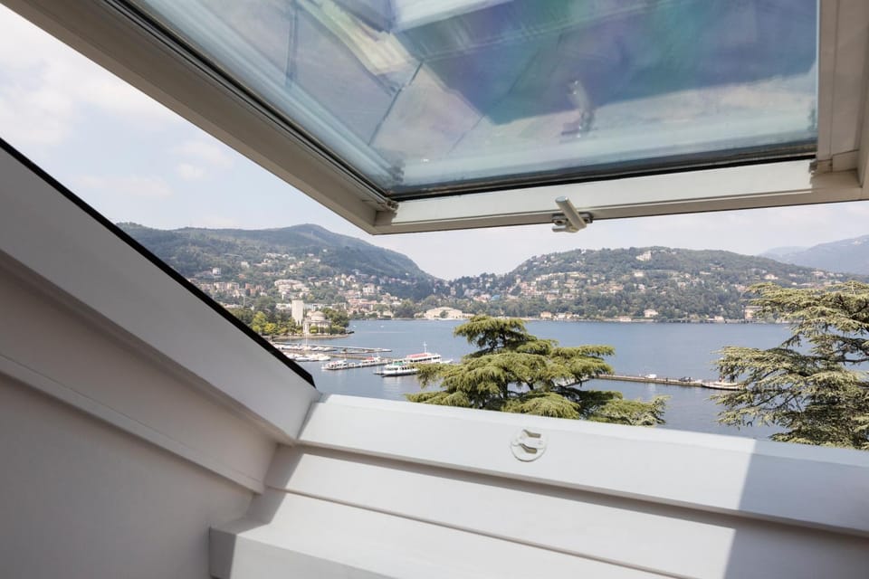 View (from property/room), Lake view