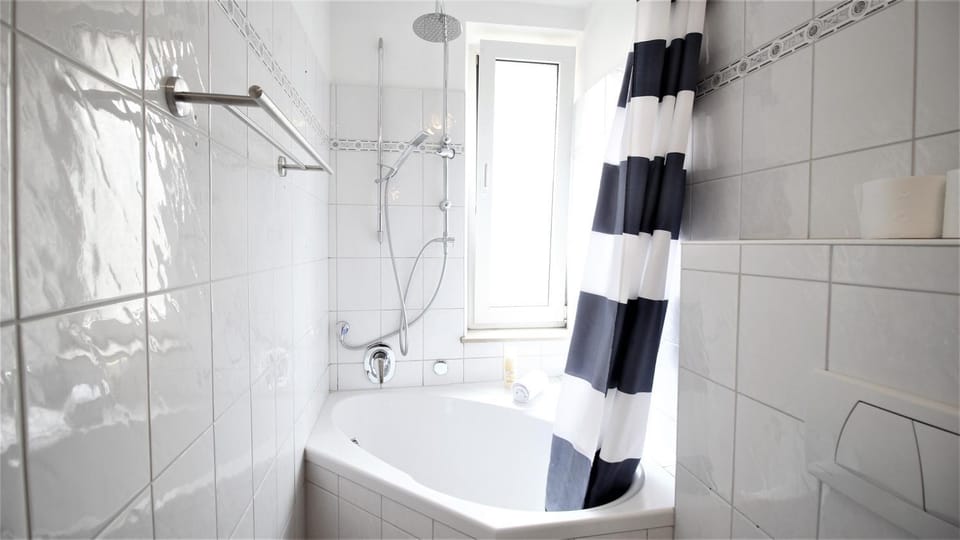 Shower, Bathroom, Bath