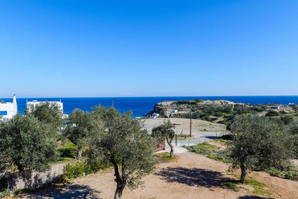 Nearby landmark, Spring, Day, Natural landscape, Sea view