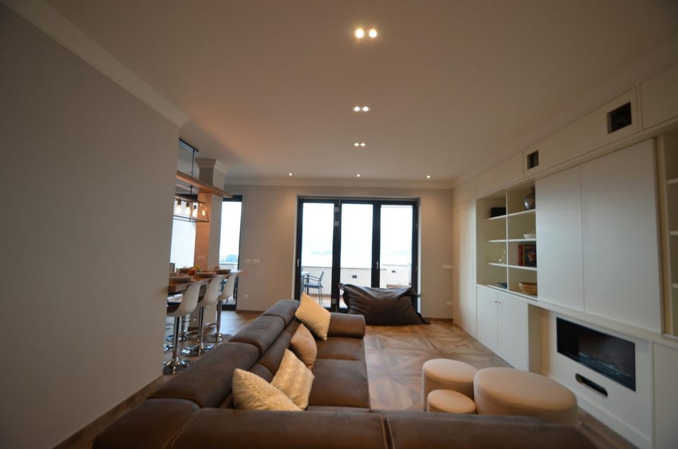 Le Terrazze, Via Selvalunga 1, Stresa Apartment in Stresa