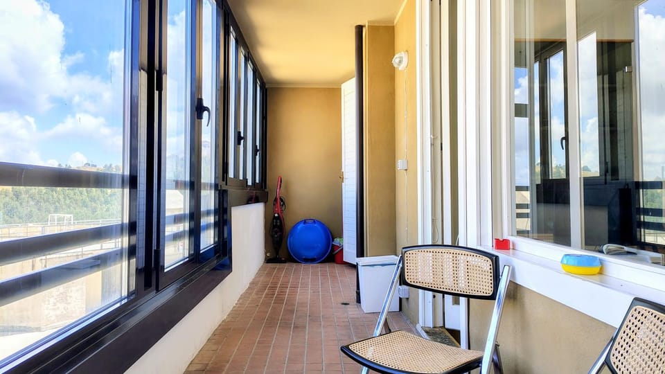 View (from property/room), Balcony/Terrace