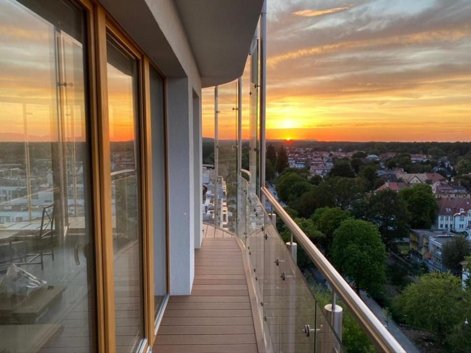 View (from property/room), Balcony/Terrace, Sunset