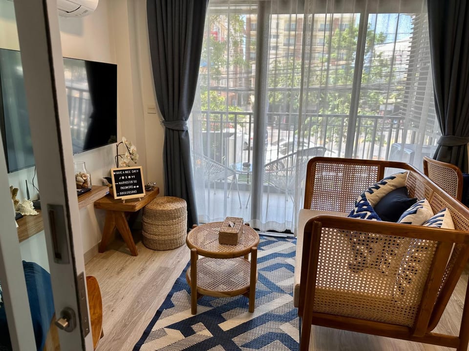 Balcony/Terrace, Living room, Seating area
